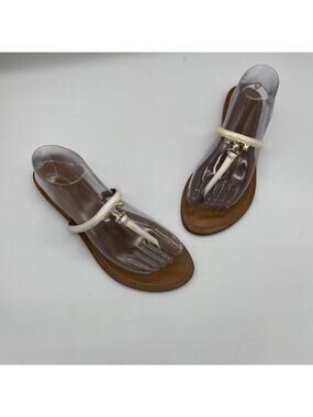 Tory Burch 'T' Logo Leather Thong Sandal - White - 9